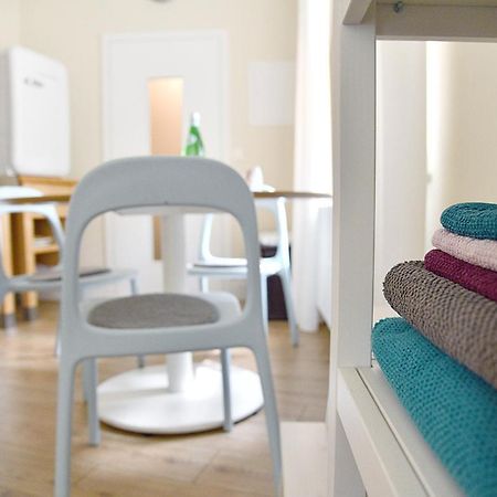 JETHON Studio-Appartement im Grünen Bernburg  Exterior foto